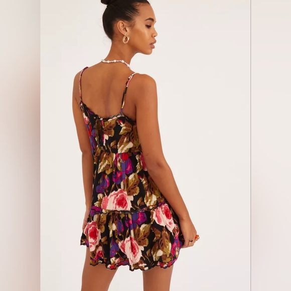 Urban Outfitters midi dress - Picture 2 of 8